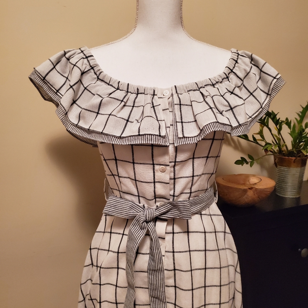 Button down dress - Picture 2 of 3